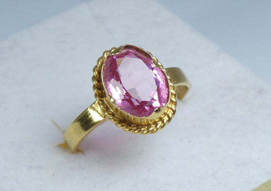 Vintage Solid 18ct Yellow Gold Pink Tourmaline Glass Cocktail Ring Size 7.5 O 55