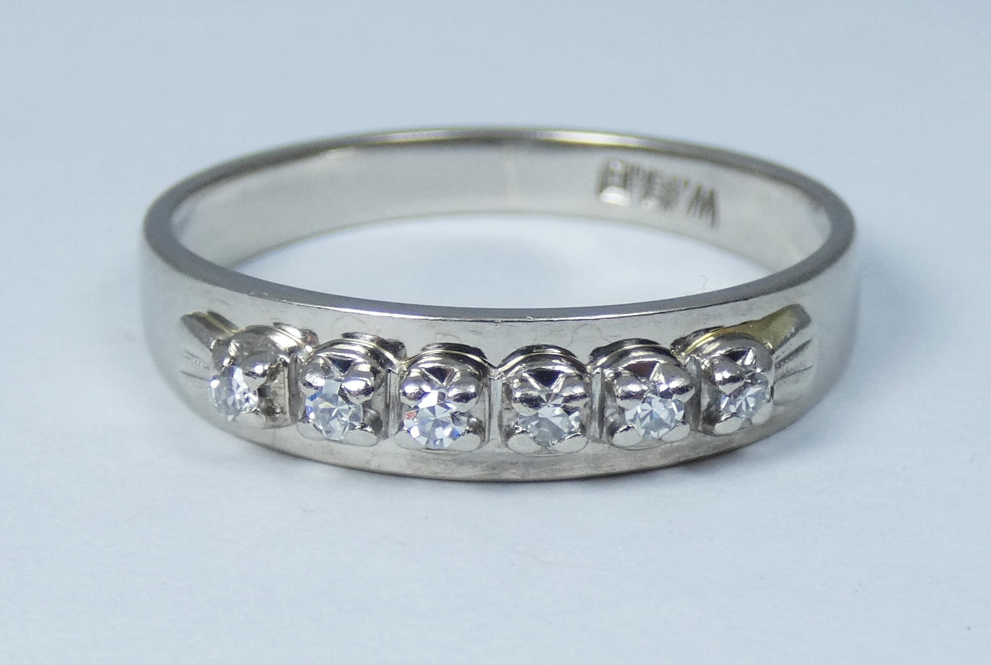 Vintage Solid 18ct White Gold & 6 Diamond Eternity Wedding Band Ring Size 7 N 54