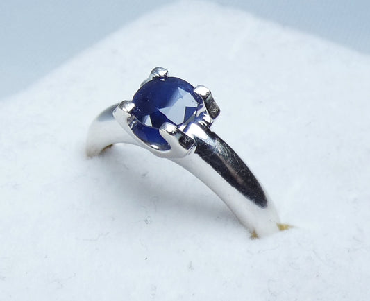 Vintage 18ct White Gold 0.54ct Natural Blue Sapphire Solitaire Ring Size 6 L 51