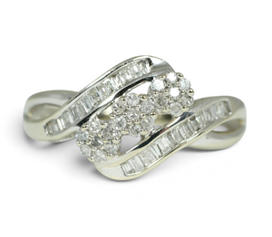 Solid 10ct White Gold 0.5ct Diamond Cluster Flower Trio Dress Ring Size 7.5 O 55