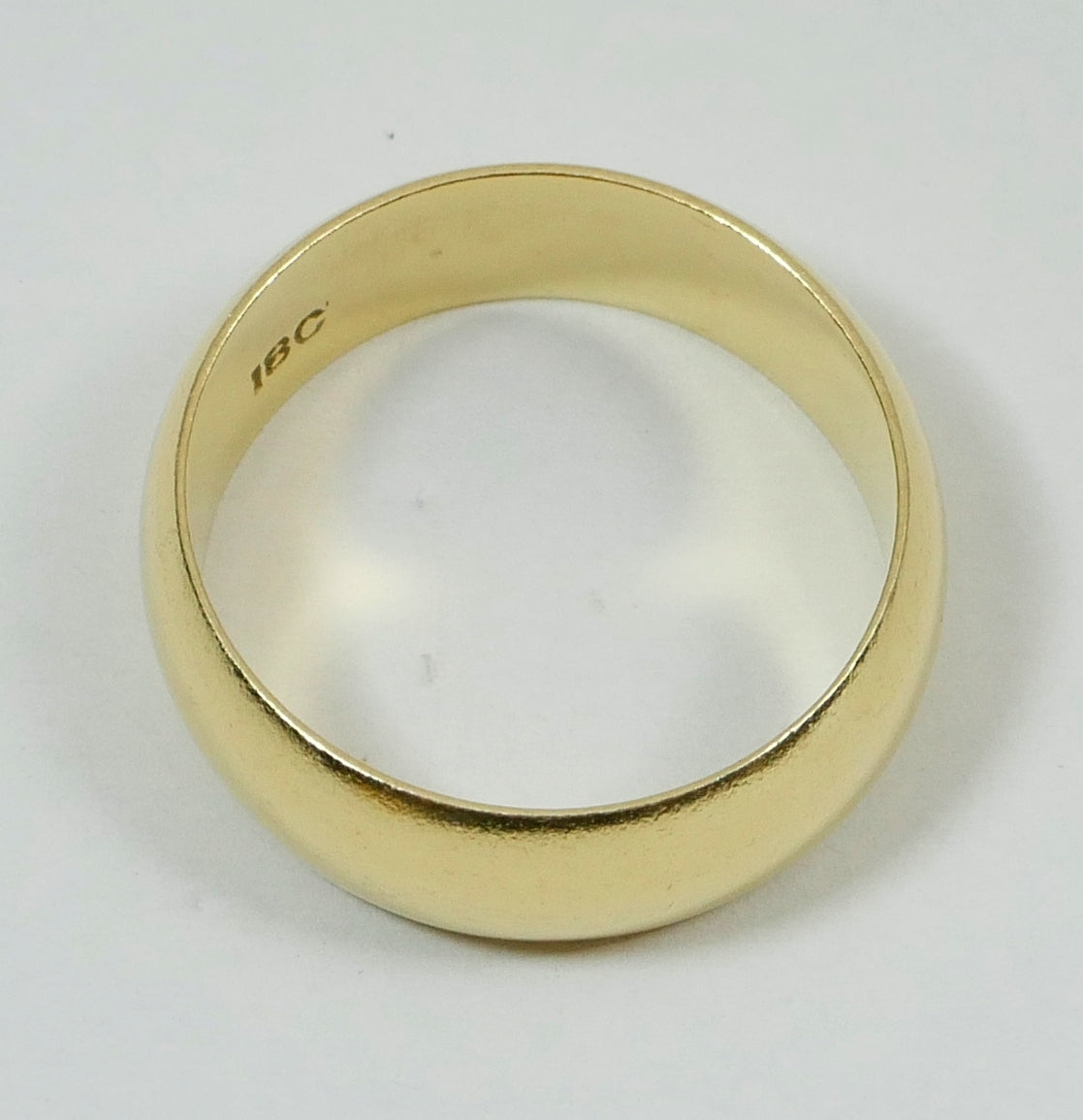 Heavy Vintage Solid 18ct Yellow Gold 7mm Curved Wedding Band Ring Size 9 R 59