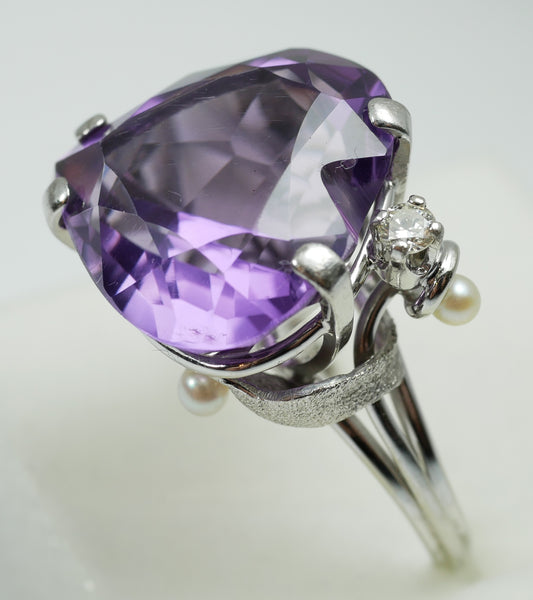Solid 18ct White Gold Heart Amethyst Diamond Pearl Cocktail Dress Ring 7.5 O 55