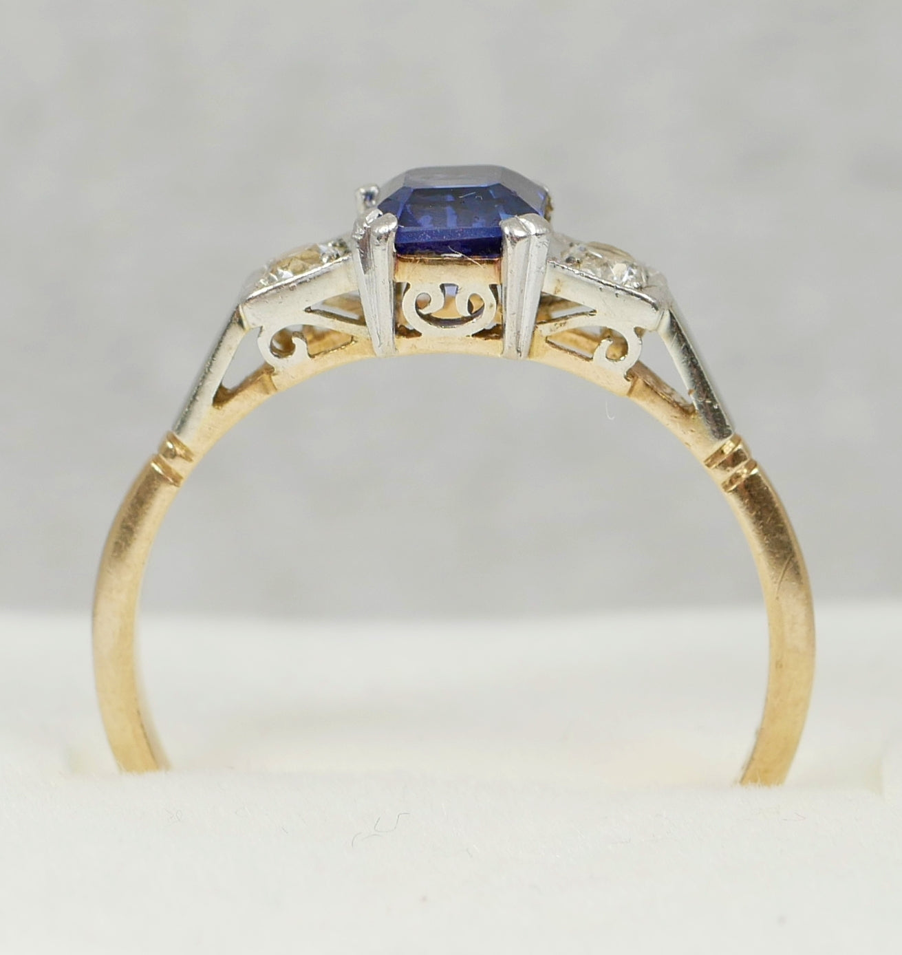 Art Deco Solid 18ct Yellow Gold Platinum Sapphire 3 Stone Dress Ring Size 7 N 54