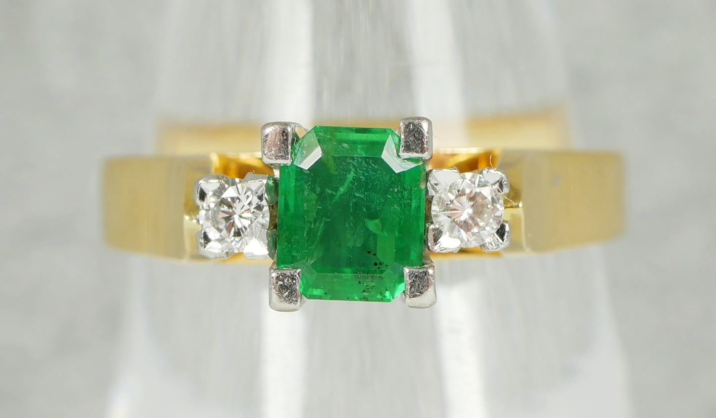 Vintage Solid 18ct Yellow Gold Emerald Diamond 3 Stone Dress Ring Size 6.5 M 52