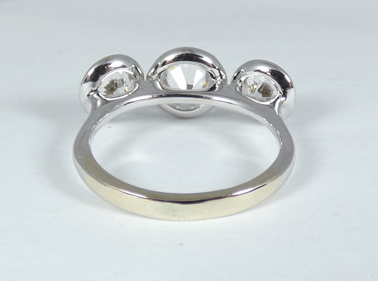 Solid 14ct White Gold 3 Stone CZ Trilogy Dress Cocktail Ring Size 6.5 M 52