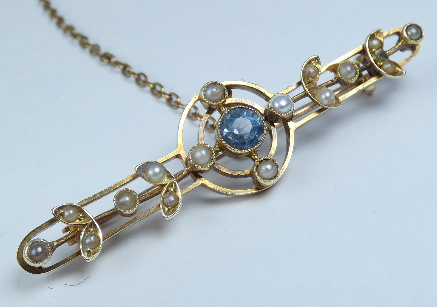 Antique Edwardian 1910 Solid 15ct Gold Blue Zircon Paste & Seed Pearl Bar Brooch