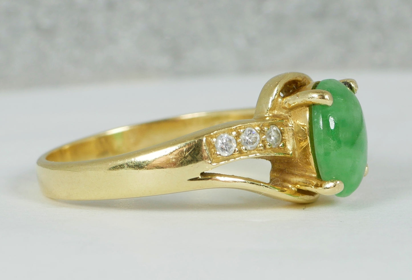 Vintage Solid 18ct Yellow Gold Green Jadeite Jade Dress Band Ring Size 6.5 M 52