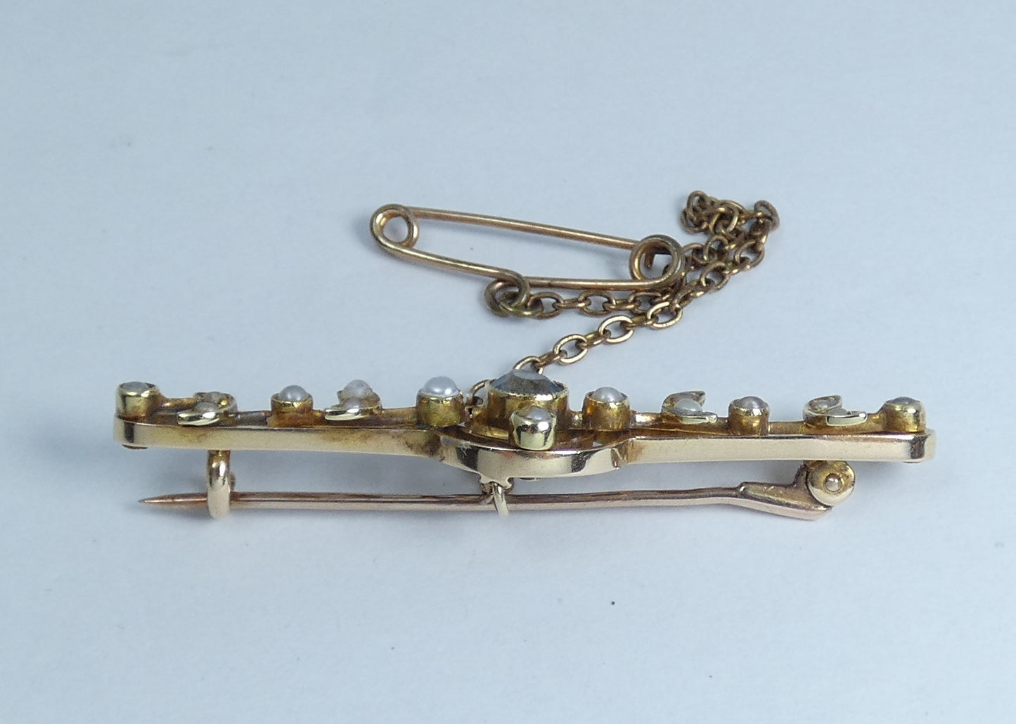 Antique Edwardian 1910 Solid 15ct Gold Blue Zircon Paste & Seed Pearl Bar Brooch