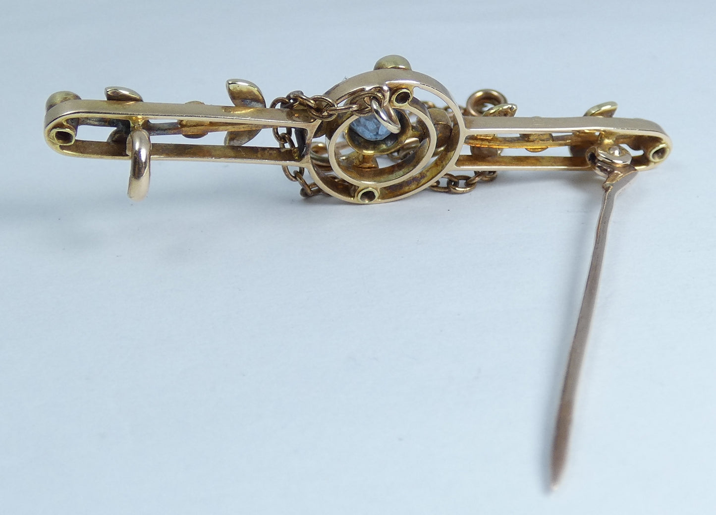 Antique Edwardian 1910 Solid 15ct Gold Blue Zircon Paste & Seed Pearl Bar Brooch