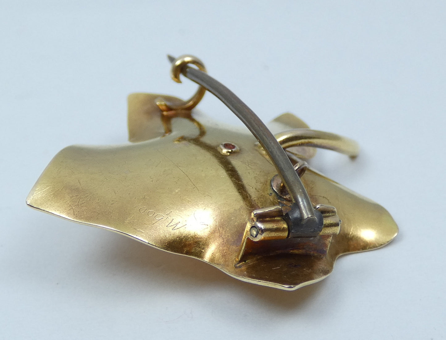Antique Edwardian 1900 Solid 18ct Yellow Gold & Coral Maple Leaf Brooch Pin