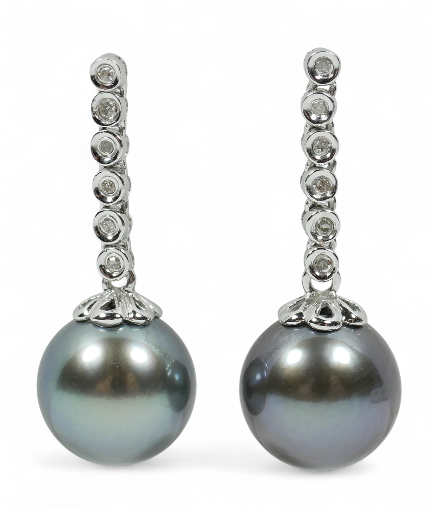 New Solid 14ct White Gold 10mm Tahitian Pearl & Diamond Dangle Earrings Set Pair