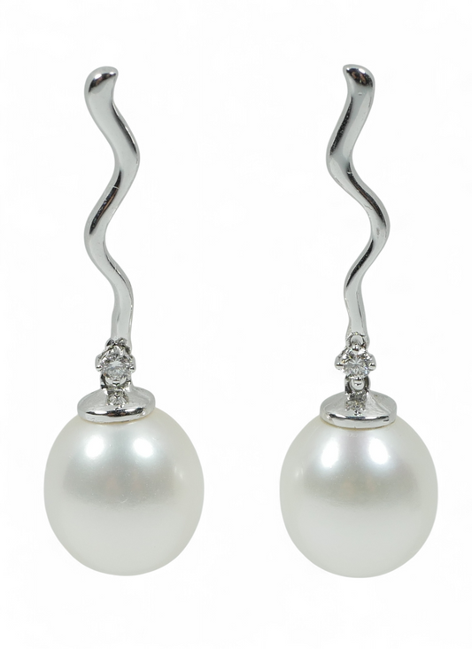 New Solid 14ct White Gold Pair of 11mm Pearl & Diamond Wave Dangle Earrings Set