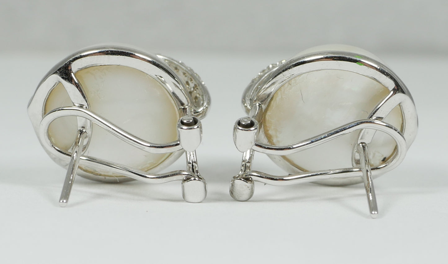 New Solid 14ct White Gold Pair 14mm Mabe Pearl & Diamond Clip On Post Earrings