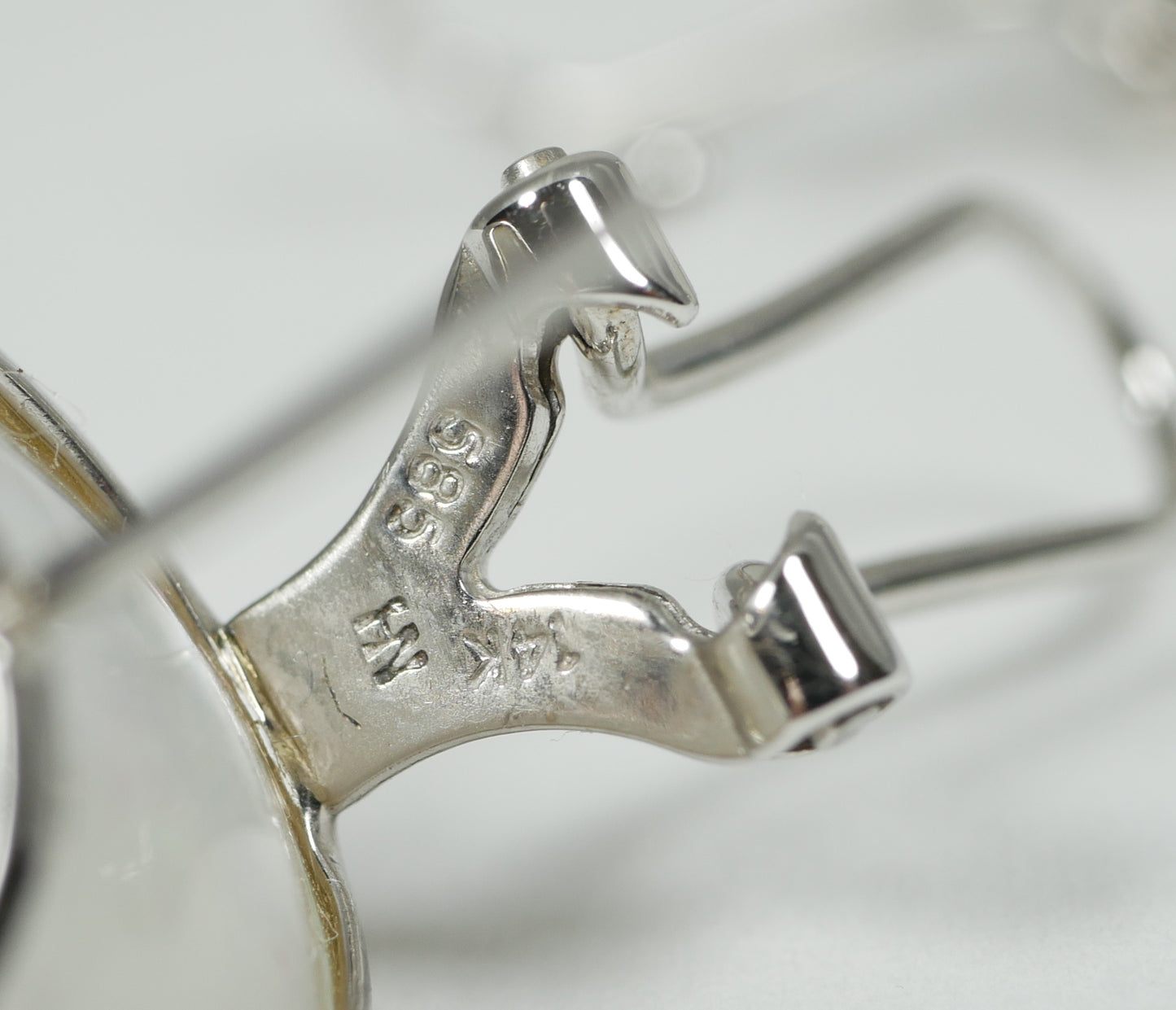 New Solid 14ct White Gold Pair 14mm Mabe Pearl & Diamond Clip On Post Earrings