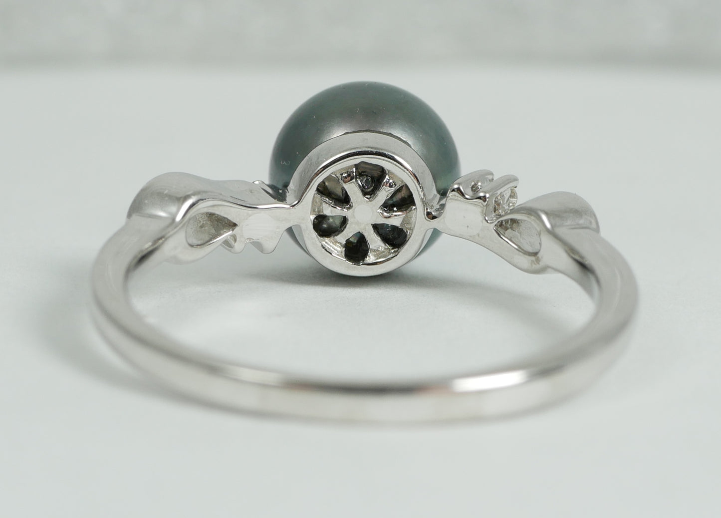 New Solid 14ct White Gold 8mm Round Tahitian Pearl & Diamond Dress Ring 7.5 O 55