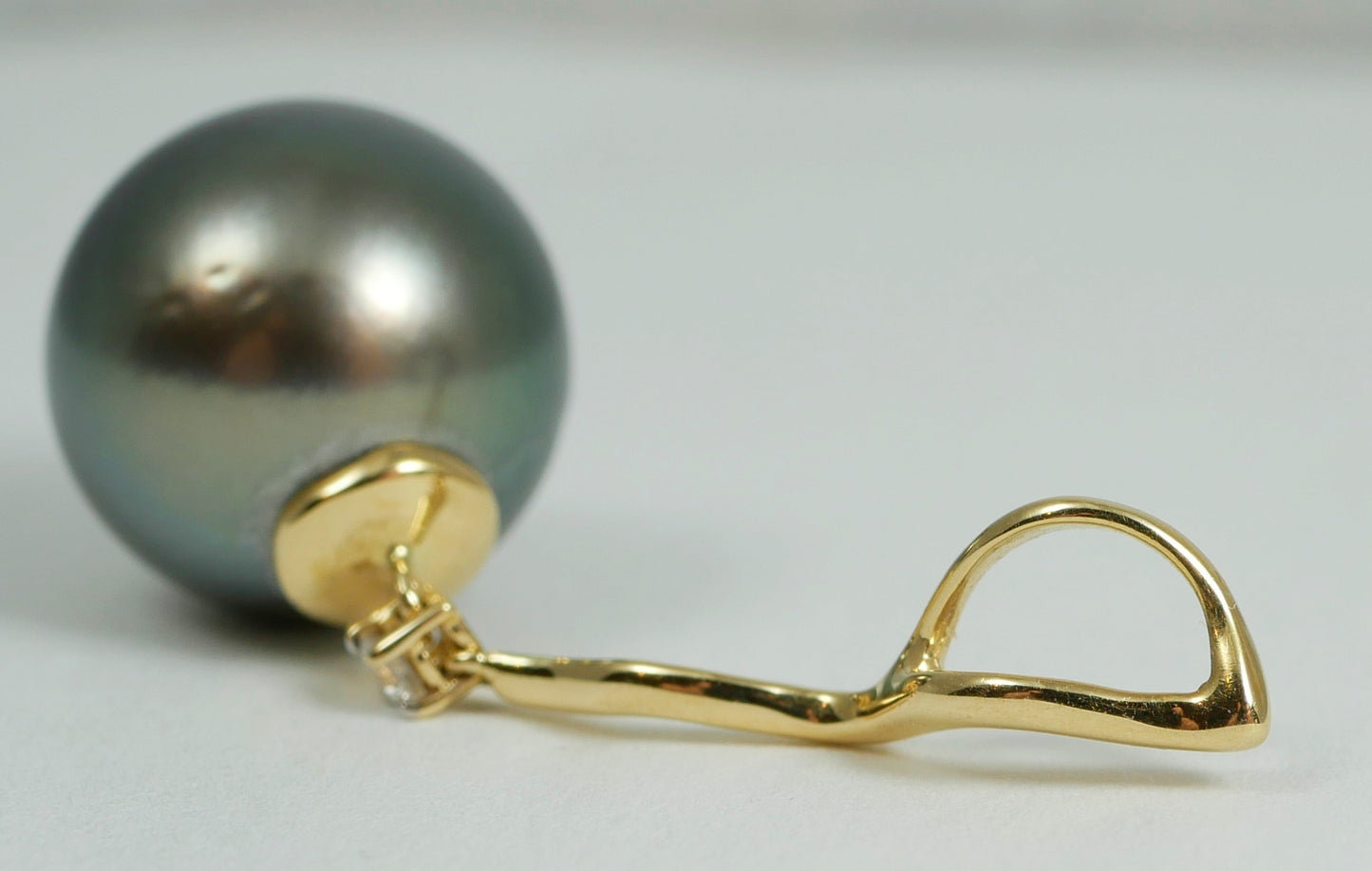 New Solid 14ct Yellow Gold 11mm Tahitian Pearl & Diamond 32mm Necklace Pendant