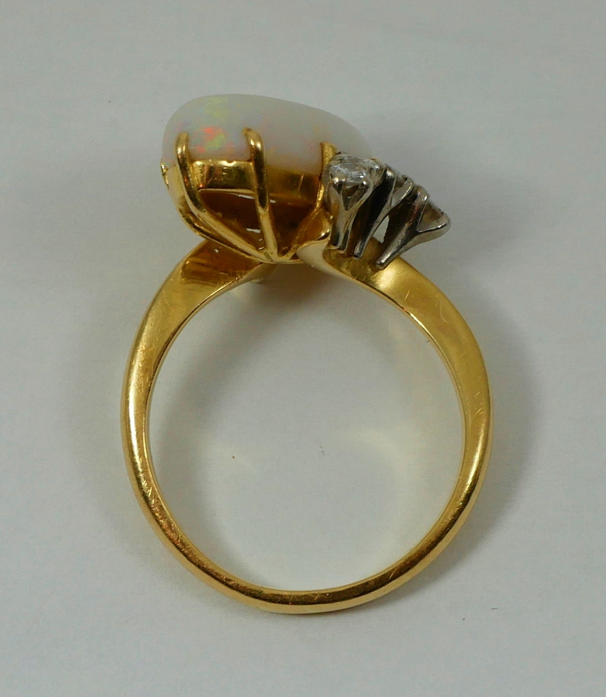 Vintage 18ct Yellow Gold Solid 3ct White Opal & Diamond Dress Ring Size 7.5 O 55