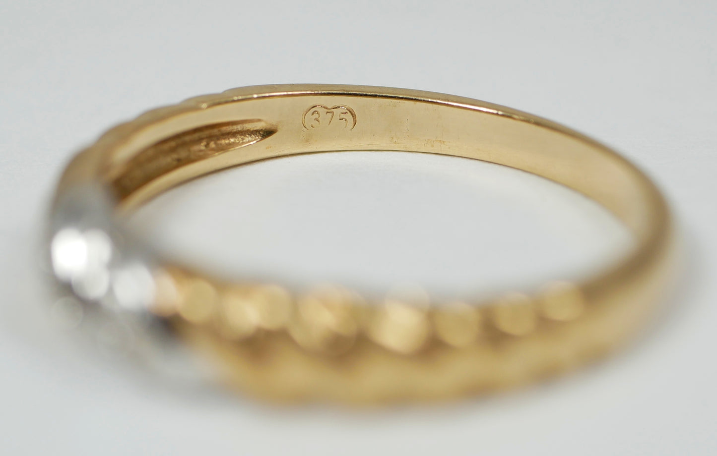 Vintage Solid 9ct Yellow Gold & Diamond Twisted Rope Dress Ring Size 6 L 51 375