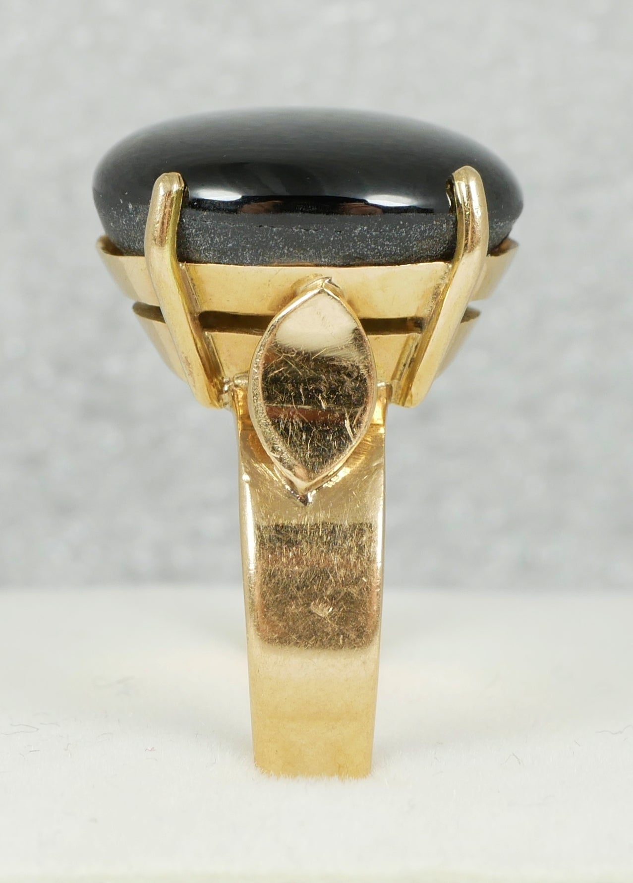 Vintage Solid 14ct Yellow Gold 11ct Black Star Sapphire Dress Ring Size 6.5 M 52