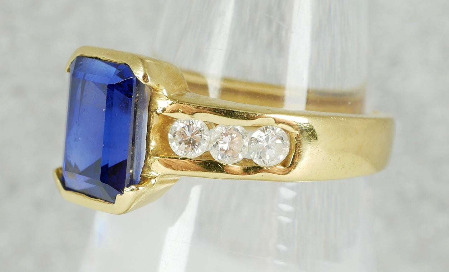 Solid 18ct Yellow Gold Royal Blue Sapphire .4ct Diamond Dress Ring Size 7.5 O 55