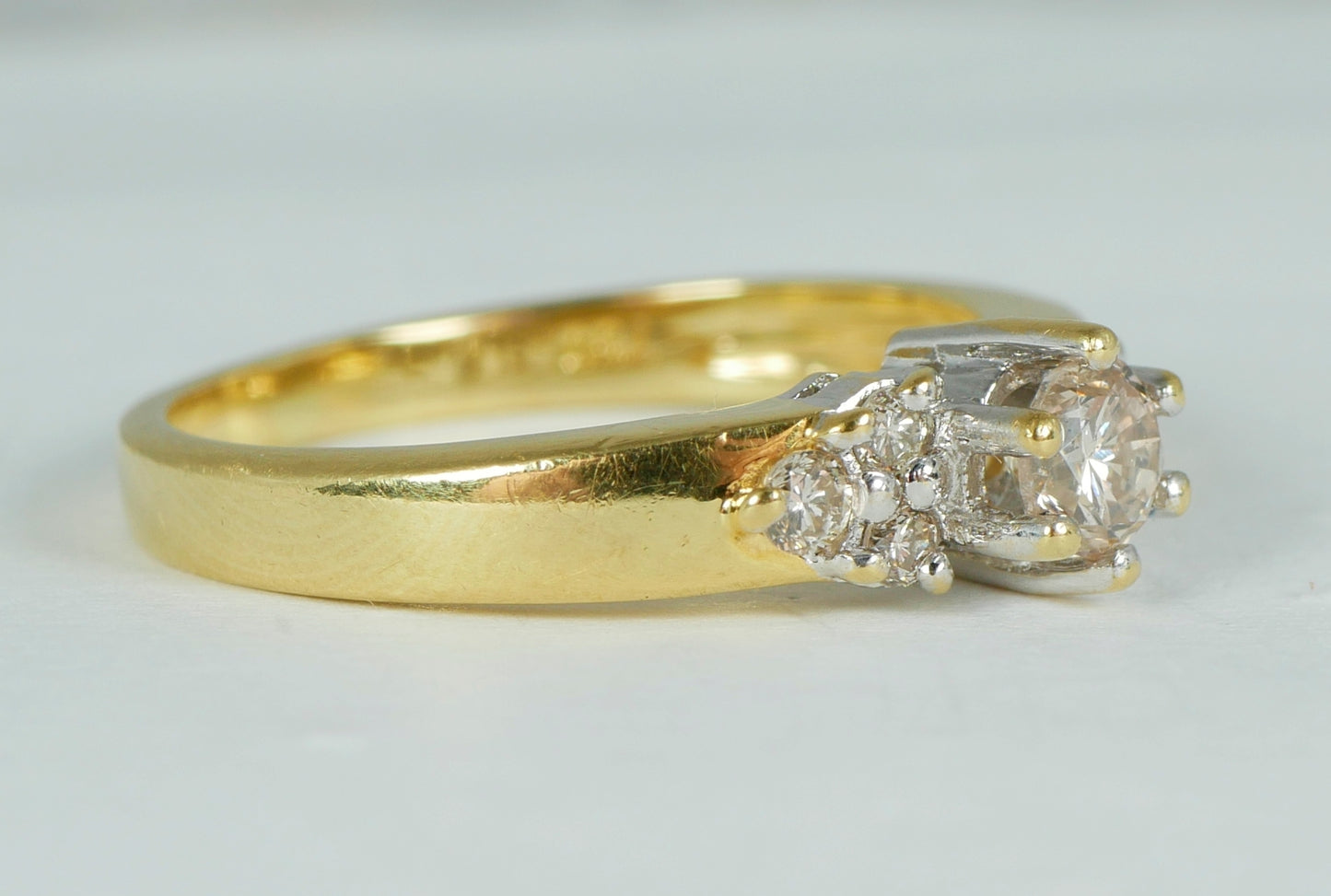Solid 18ct Yellow Gold .35ct Diamond Cluster Dress Engagement Ring Size 6.5 M 52