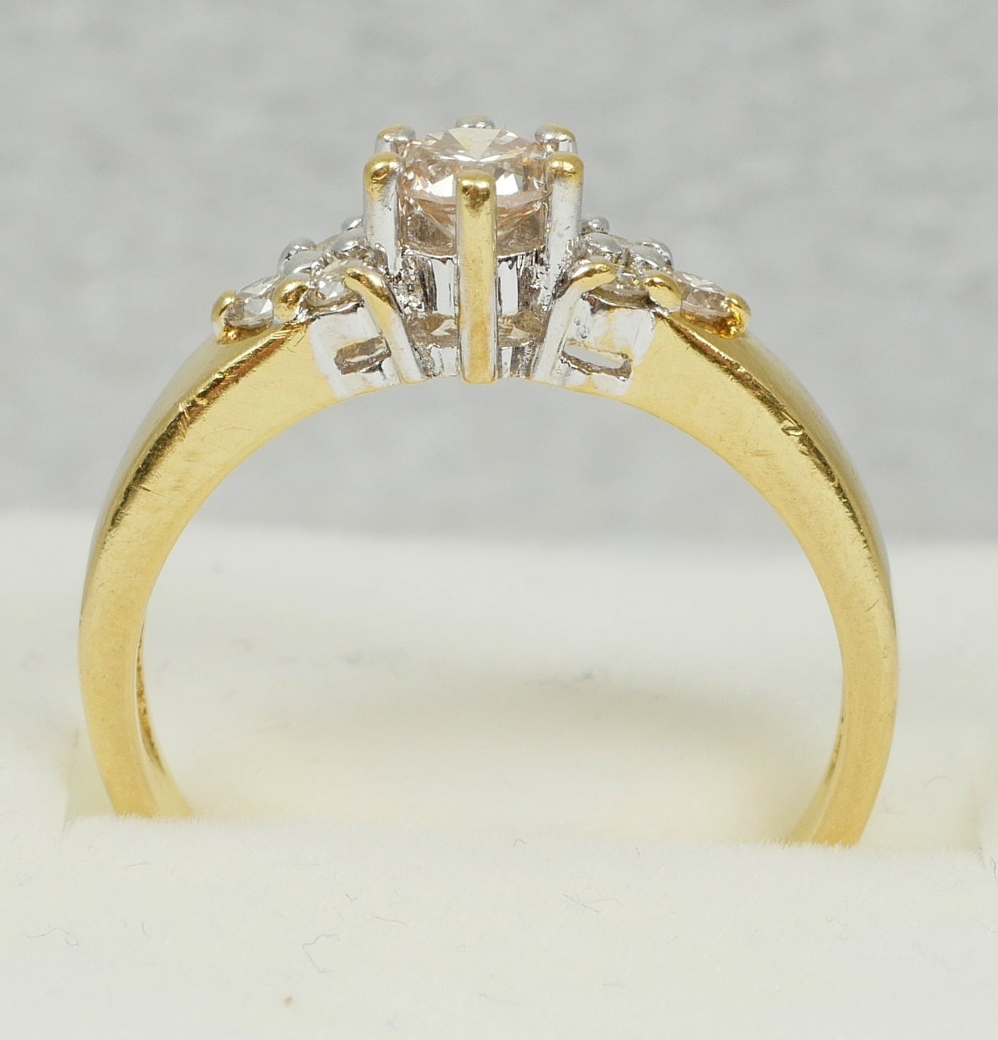 Solid 18ct Yellow Gold .35ct Diamond Cluster Dress Engagement Ring Size 6.5 M 52