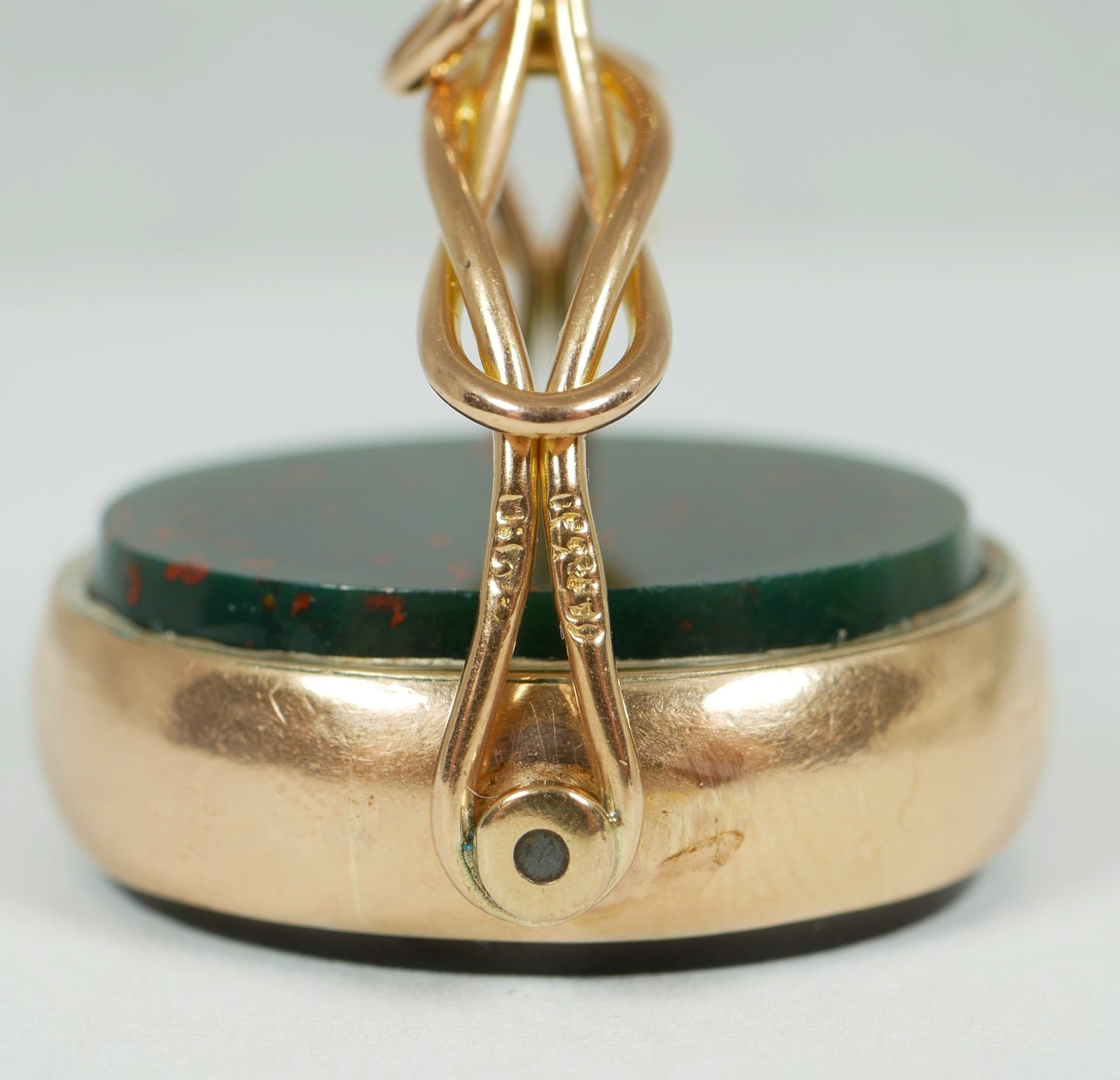 Antique Victorian 9ct Yellow Gold Bloodstone Agate Spinner Fob Necklace Pendant