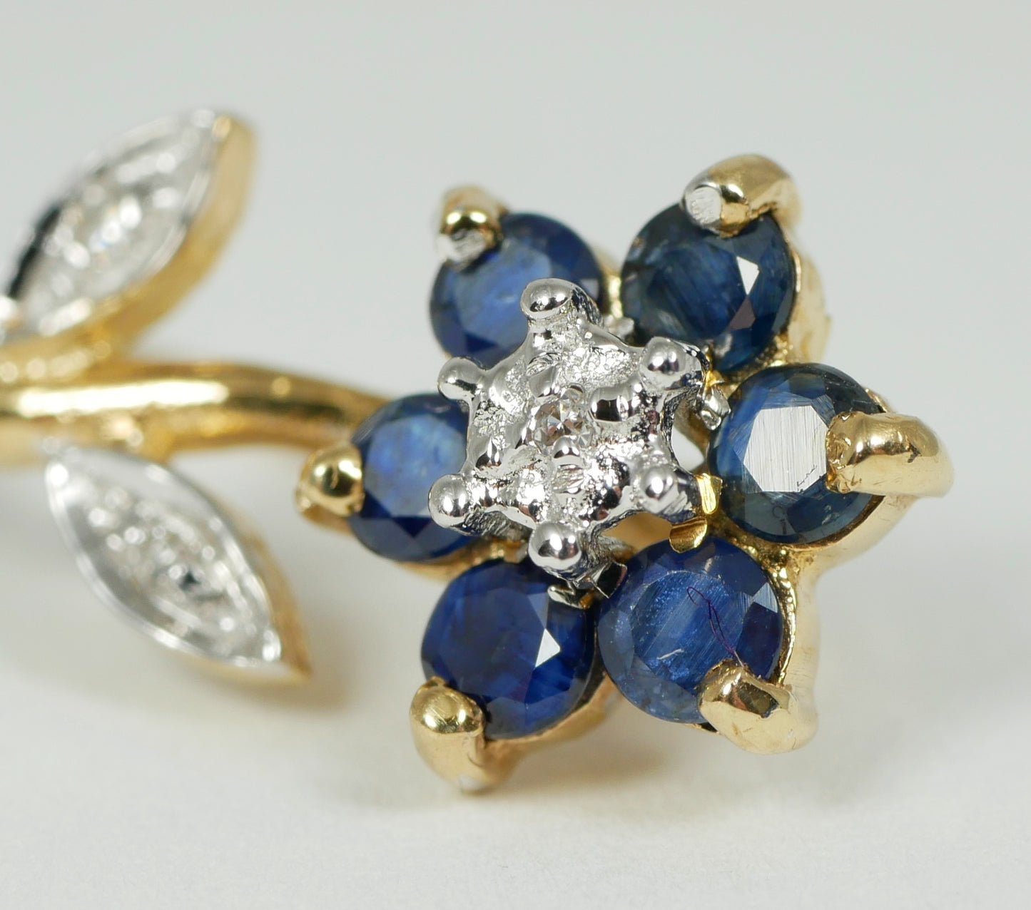 Petite Solid 9ct Yellow Gold Natural Blue Sapphire & Diamond Flower Brooch Pin