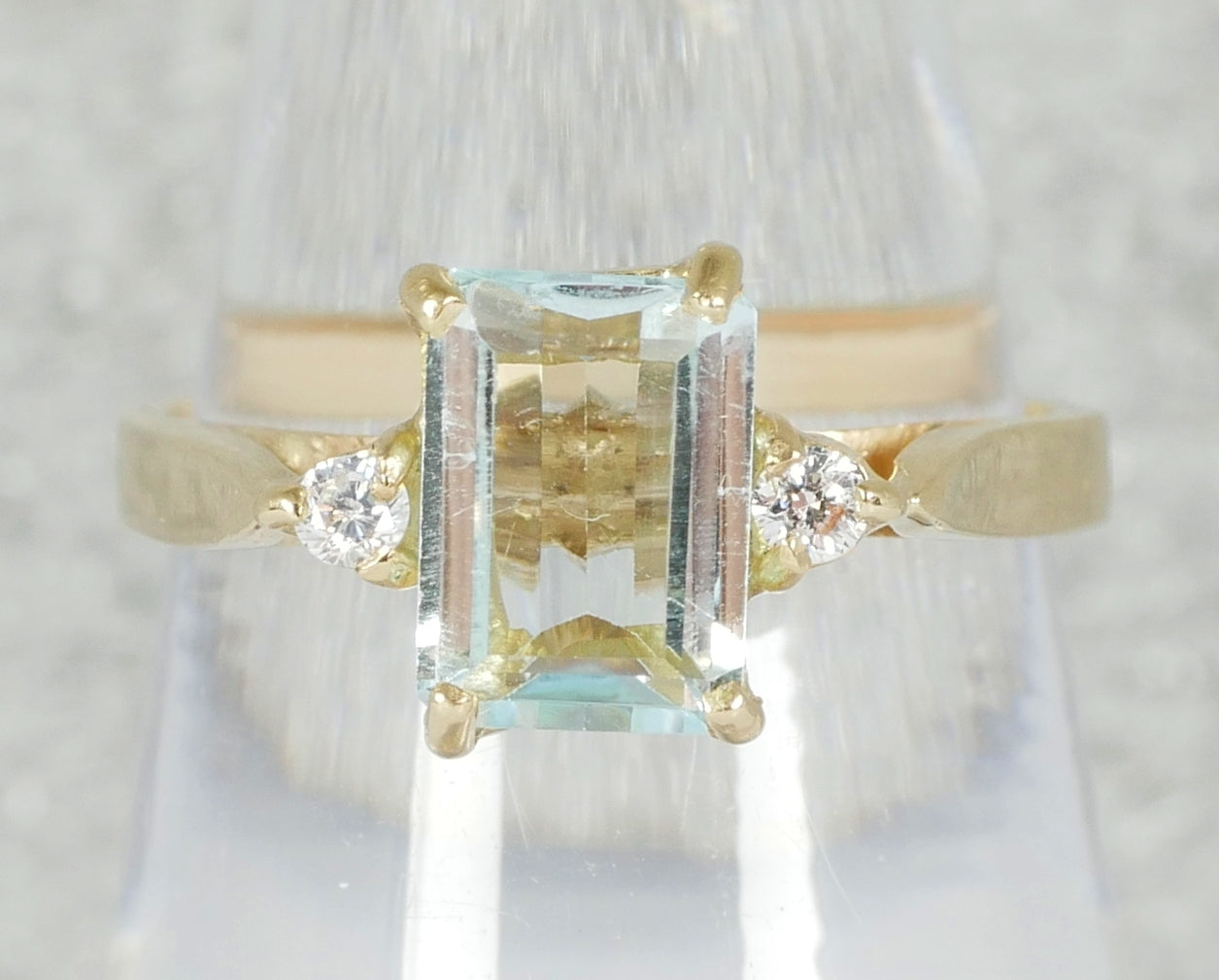 Vintage Solid 9ct Yellow Gold Emerald Cut Topaz 3 Stone Dress Ring Size 6 L 51
