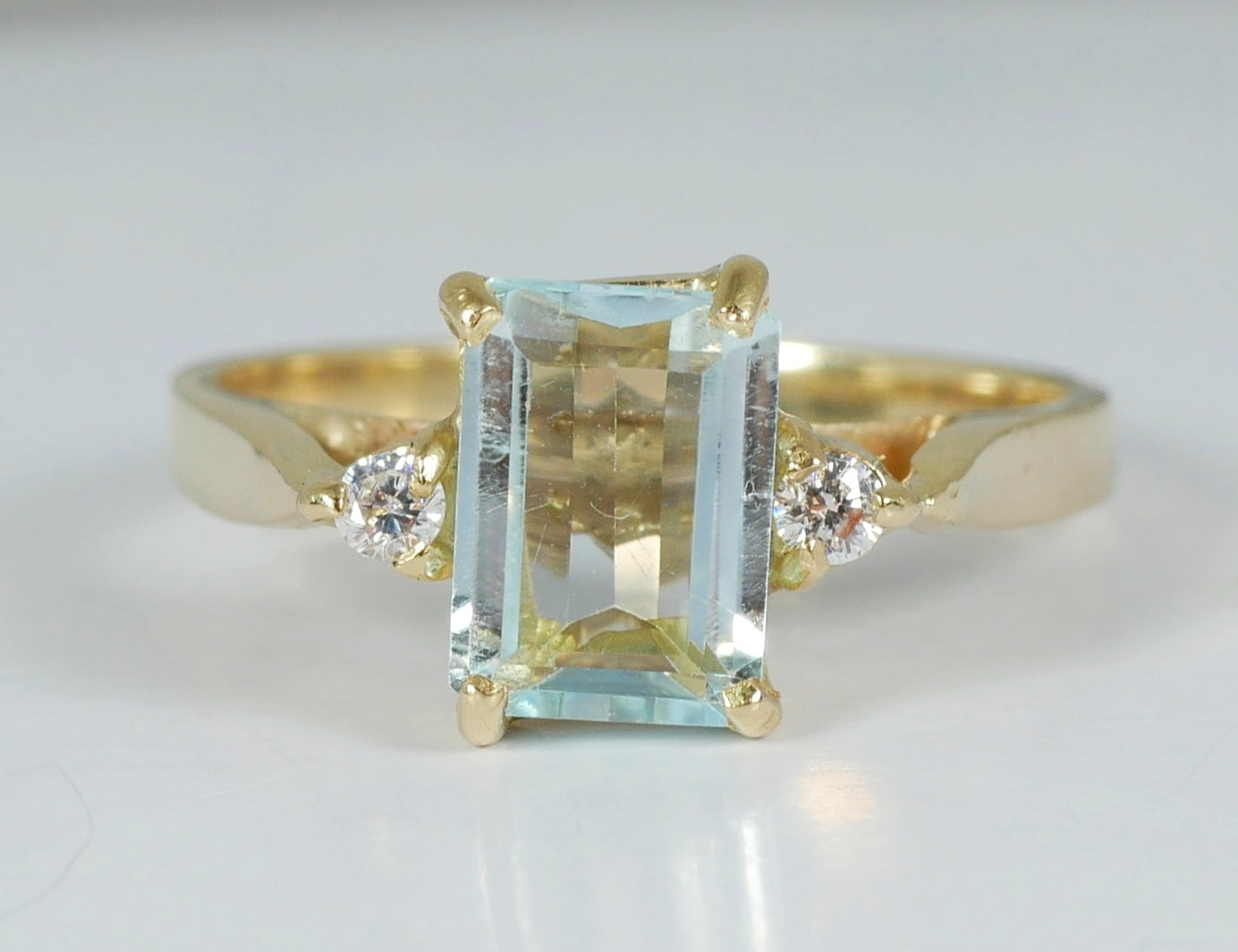 Vintage Solid 9ct Yellow Gold Emerald Cut Topaz 3 Stone Dress Ring Size 6 L 51
