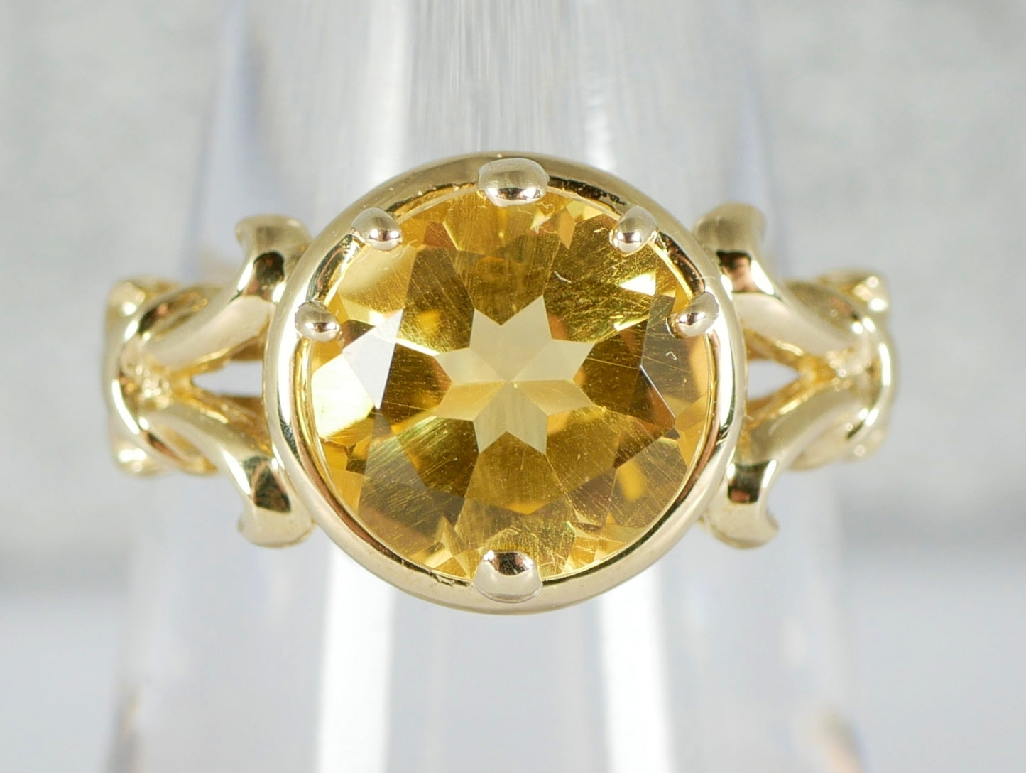 Modern Solid 9ct Yellow Round Cut Citrine Fleur de Lis Dress Ring Size 8 P 56