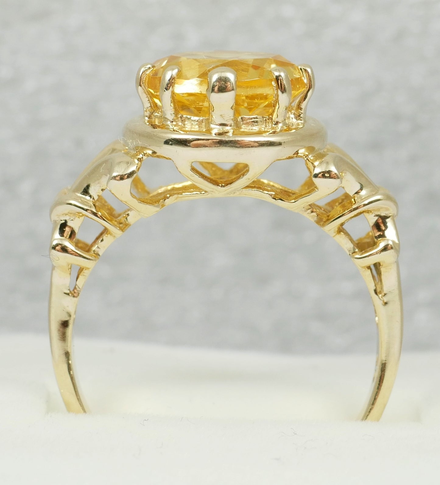 Modern Solid 9ct Yellow Round Cut Citrine Fleur de Lis Dress Ring Size 8 P 56