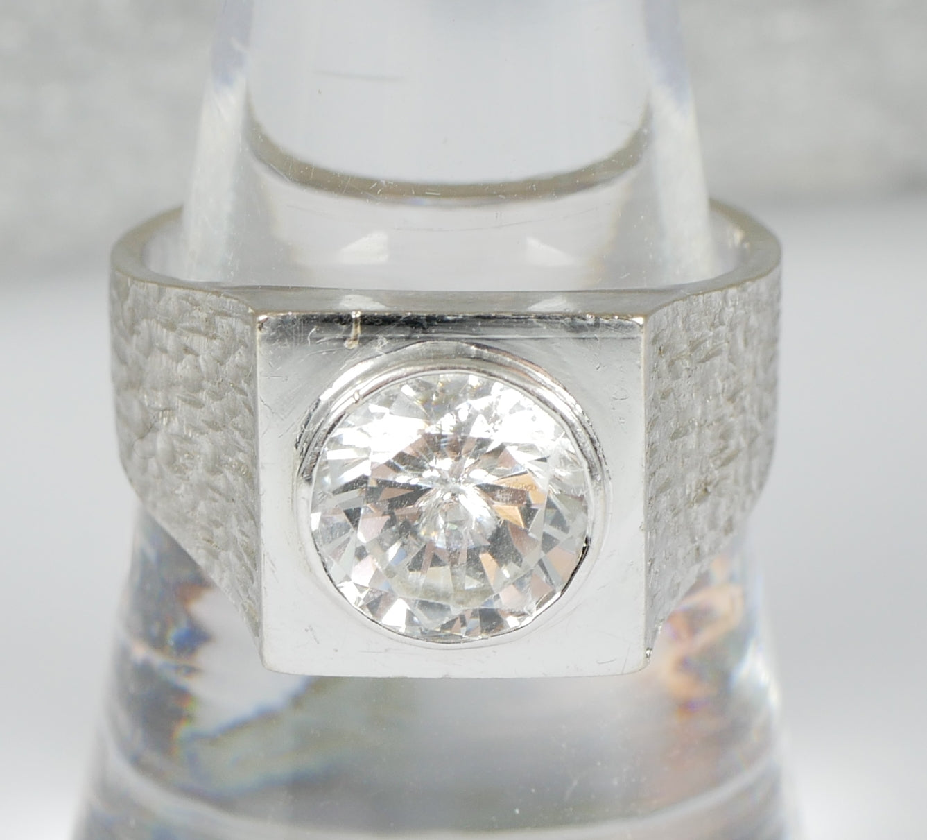 Heavy Retro Solid 14ct Gold White Stone Signet Solitaire Dress Ring Size 8 P 56