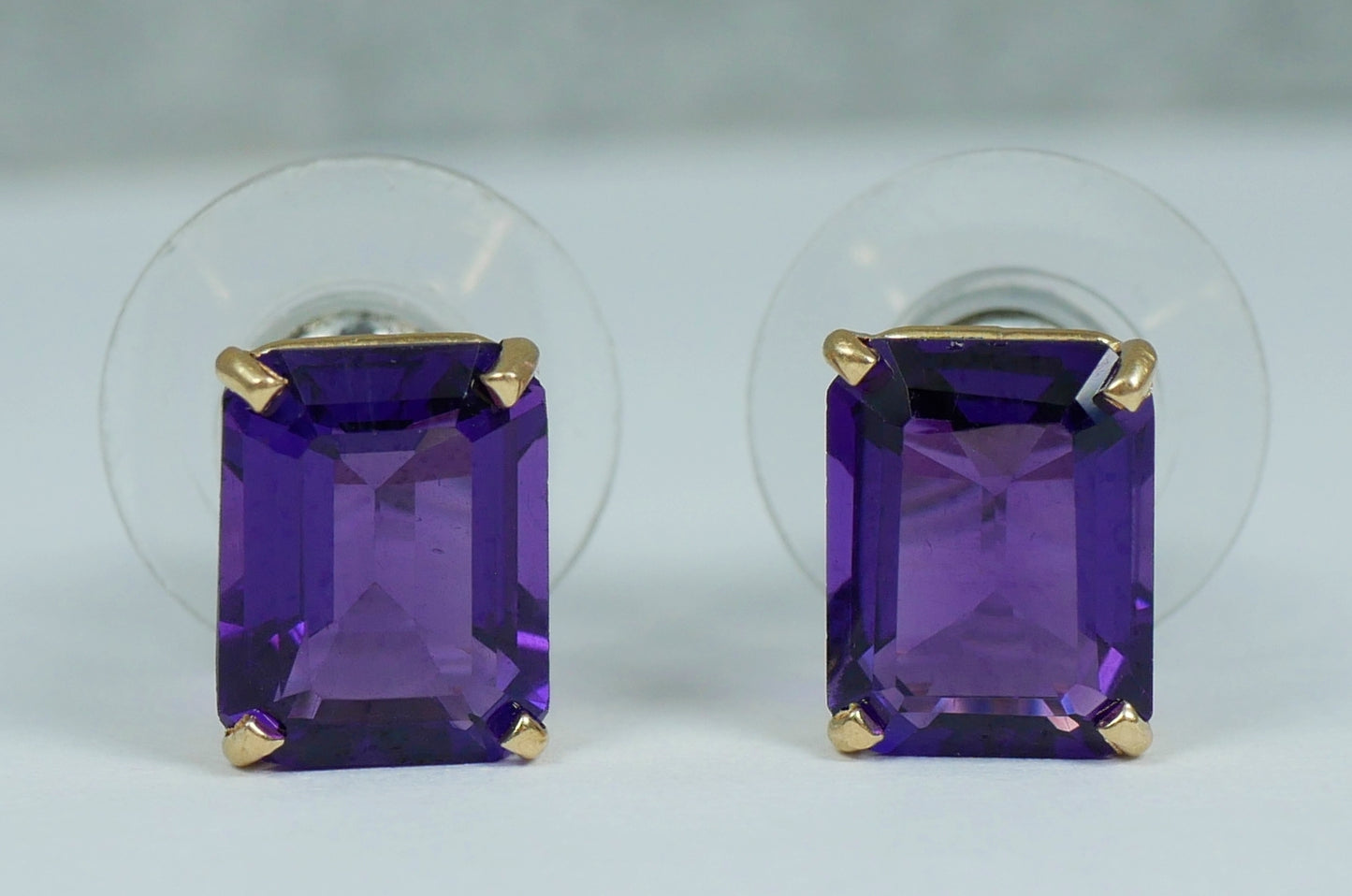 Pair of Solid 14ct Yellow Gold 2ct Emerald Cut Amethyst Stud Earrings Set 585