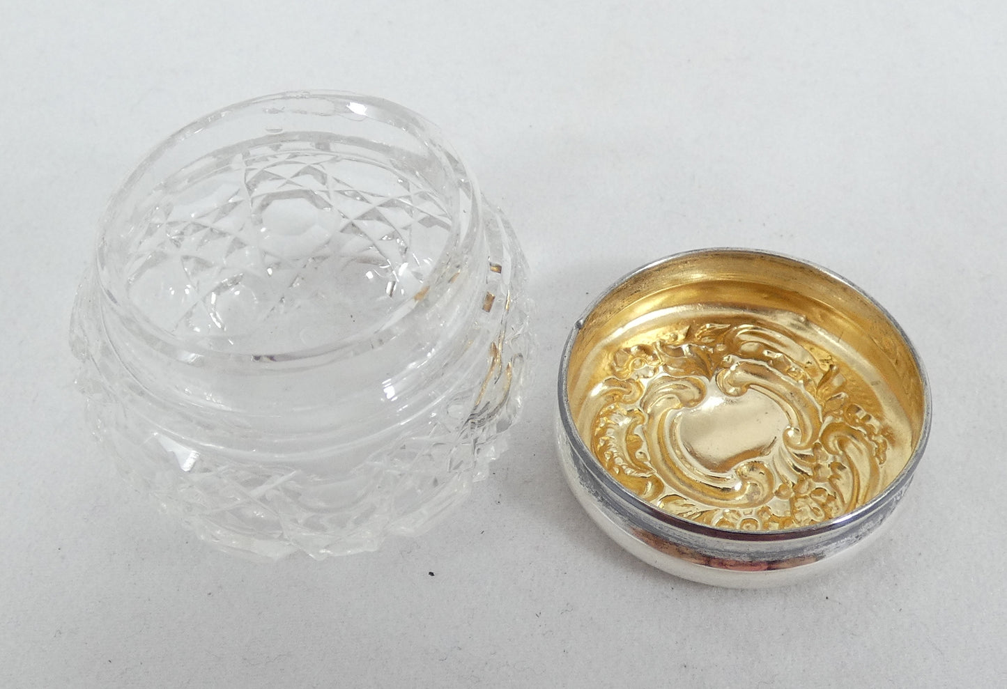 Antique Edwardian 1902 Sterling Silver Glass Rouge Pot Scent Hobnail Bottle Jar