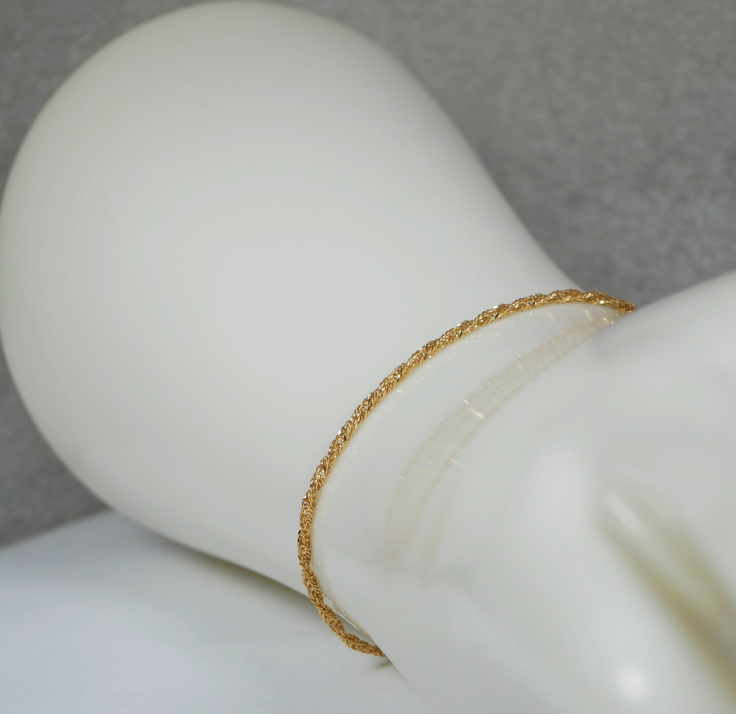 Italian Solid 9ct Yellow Gold 18cm 7" 1.5mm Singapore Link Chain Bracelet 375