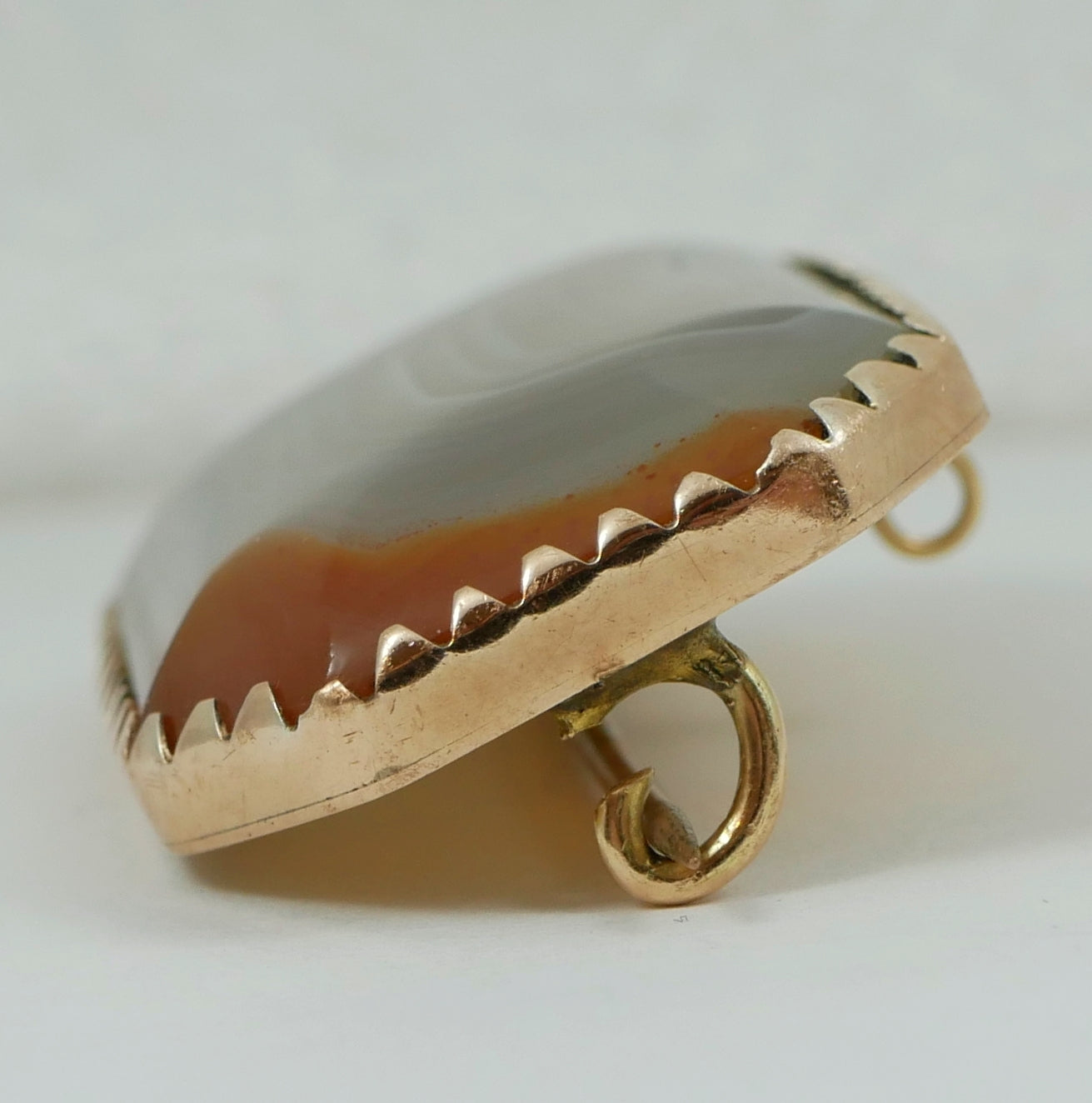 Antique Edwardian F A Flint Australian Solid 9ct Yellow Gold Banded Agate Brooch