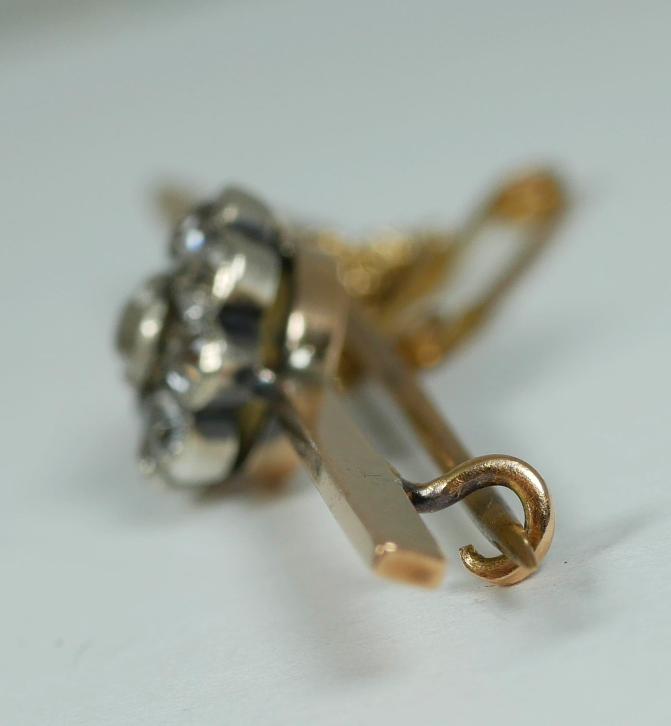 Antique Edwardian 1910 Solid 15ct Yellow Gold & White Sapphire Daisy Brooch Pin