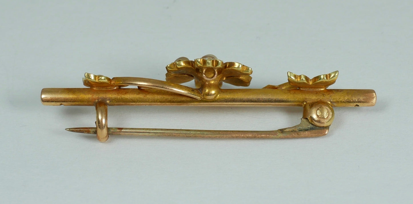 Antique Art Deco 1925 Solid 15ct Yellow Gold & Seed Pearl Cluster Flower Brooch