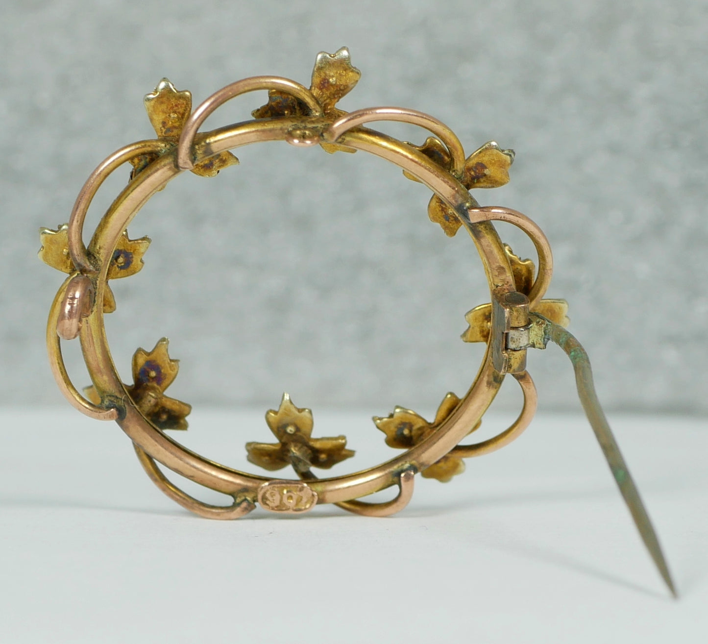 Antique Art Deco 1925 Solid 9ct Yellow Gold & Seed Pearl Ring Wreath Brooch Pin