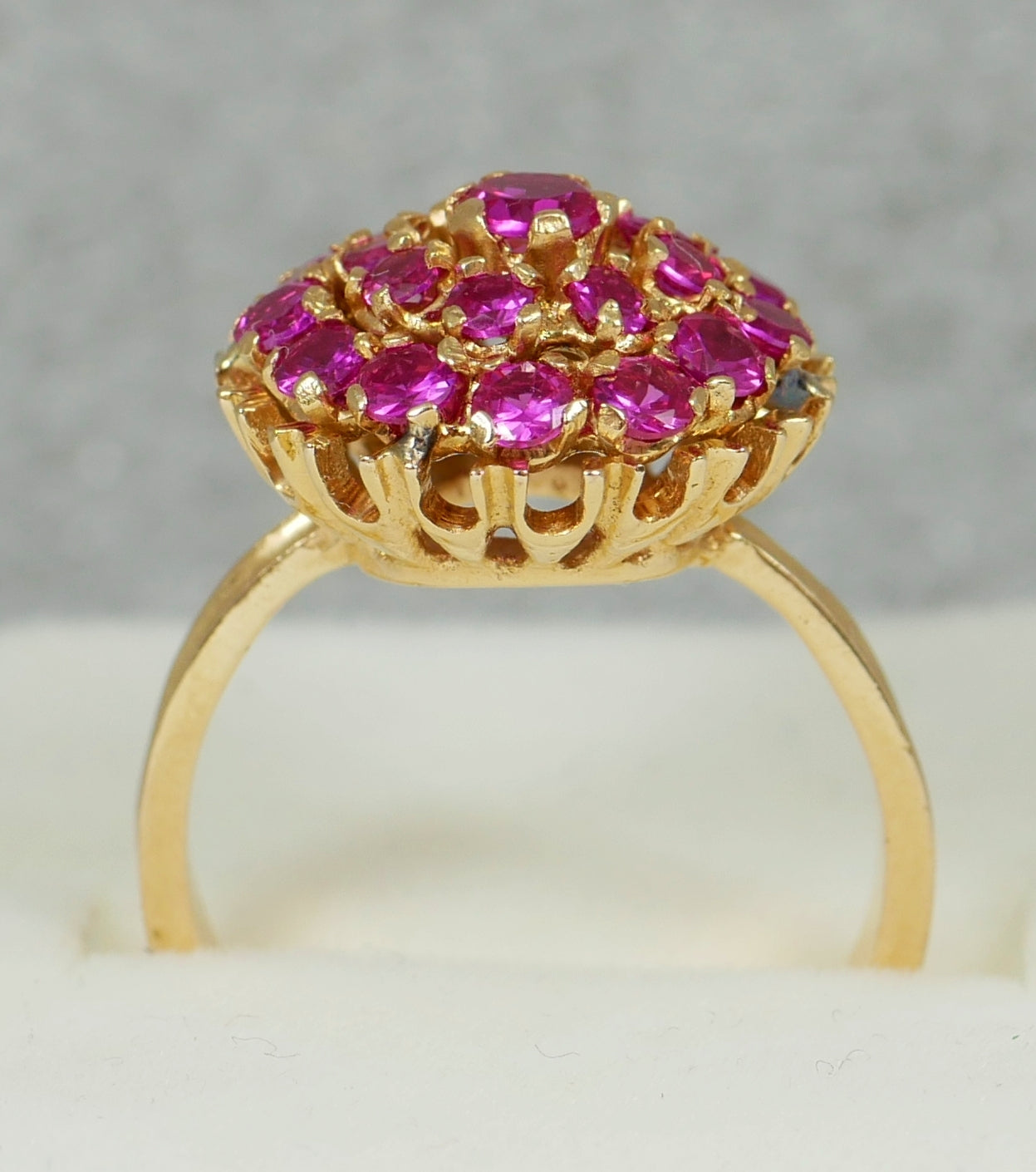 Solid 18ct Yellow Gold Pink Sapphire Cluster Princess Cocktail Ring Size 6 L 51
