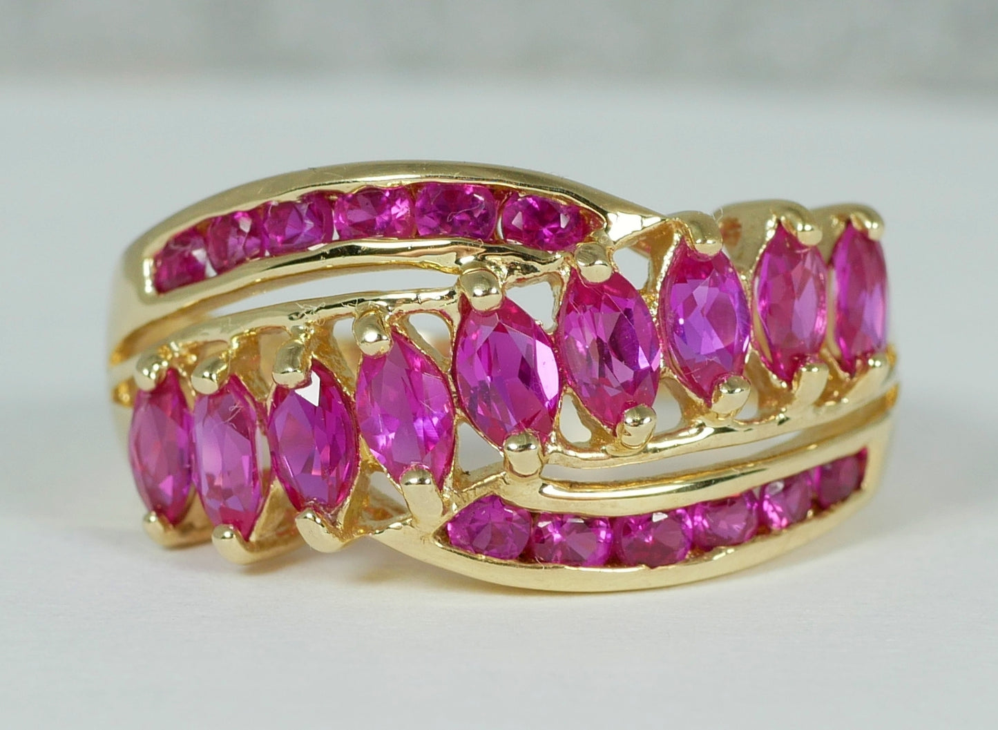 Solid 9ct Yellow Gold Pink Sapphire Cluster Crossover Dress Ring Size 7.5 O 55