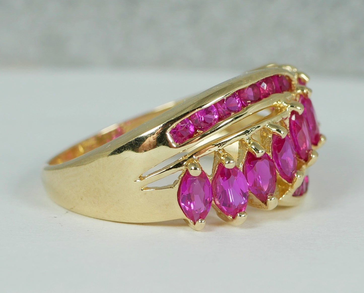 Solid 9ct Yellow Gold Pink Sapphire Cluster Crossover Dress Ring Size 7.5 O 55
