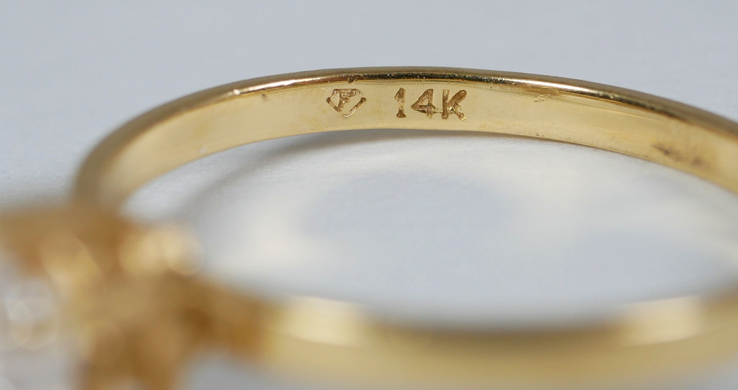 Solid 14ct Yellow Gold Pear Cut White Stone Solitaire Dress Ring Size 8 P 56 585