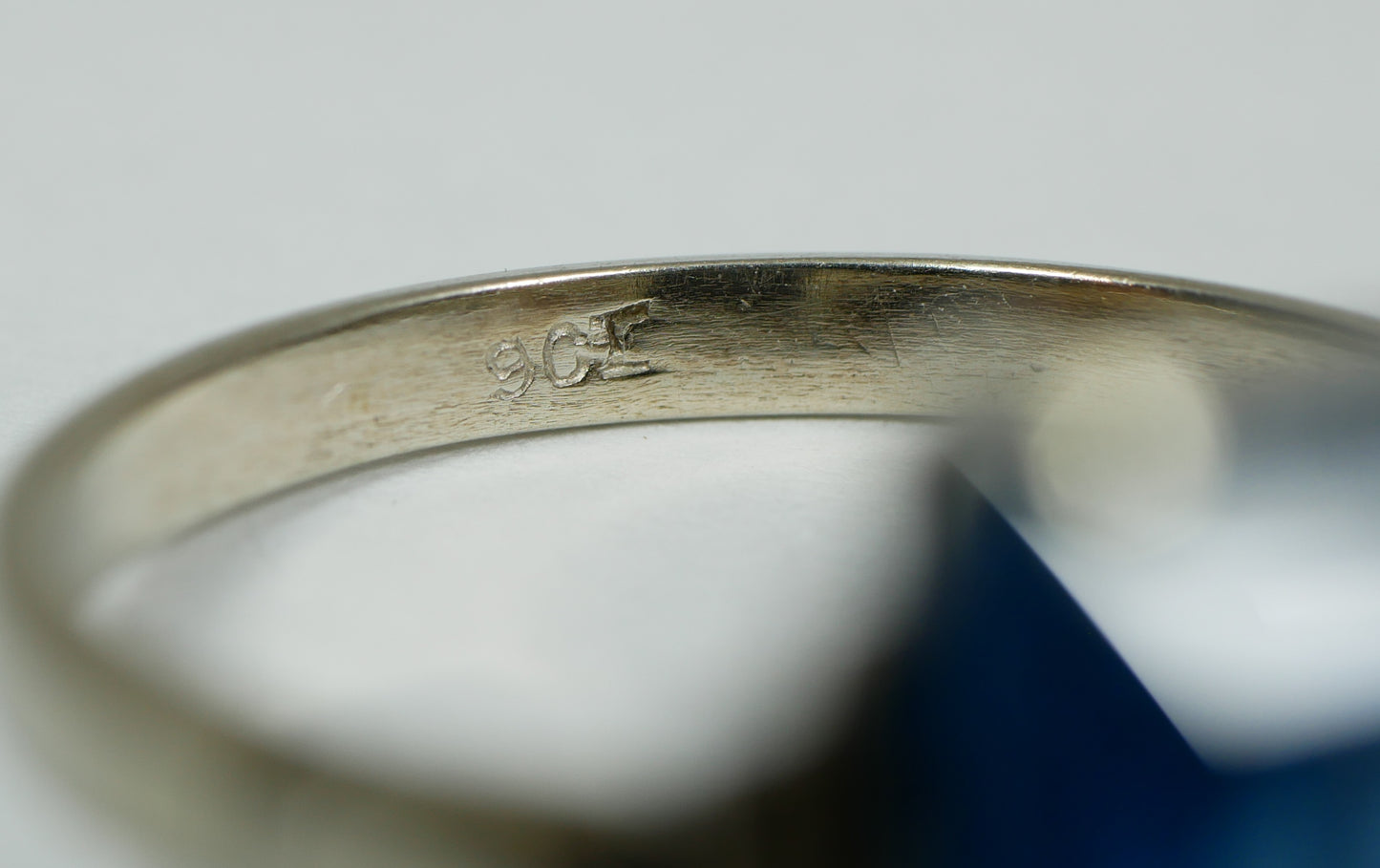 Vintage Art Deco Solid 9ct White Gold 6ct Blue Sapphire Dress Ring Size 7.5 O 55