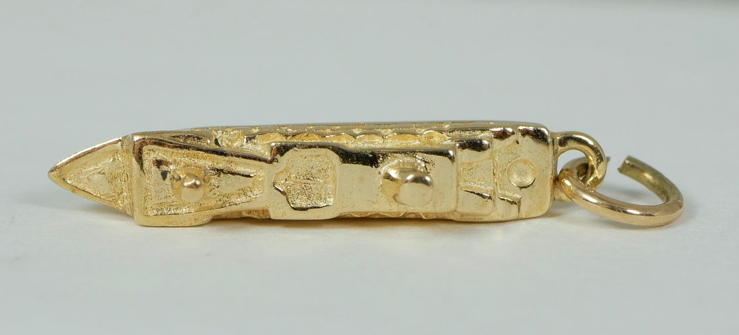 Solid 9ct Yellow Gold Cruise Ship Pacific Sky Ocean Liner Boat Pendant Charm P&O