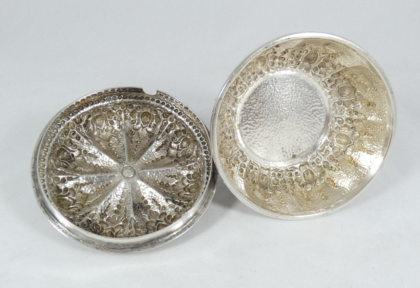 Antique Vintage Indonesian Solid 800 Silver Yogya Sugar Bowl Trinket Dish Lotus