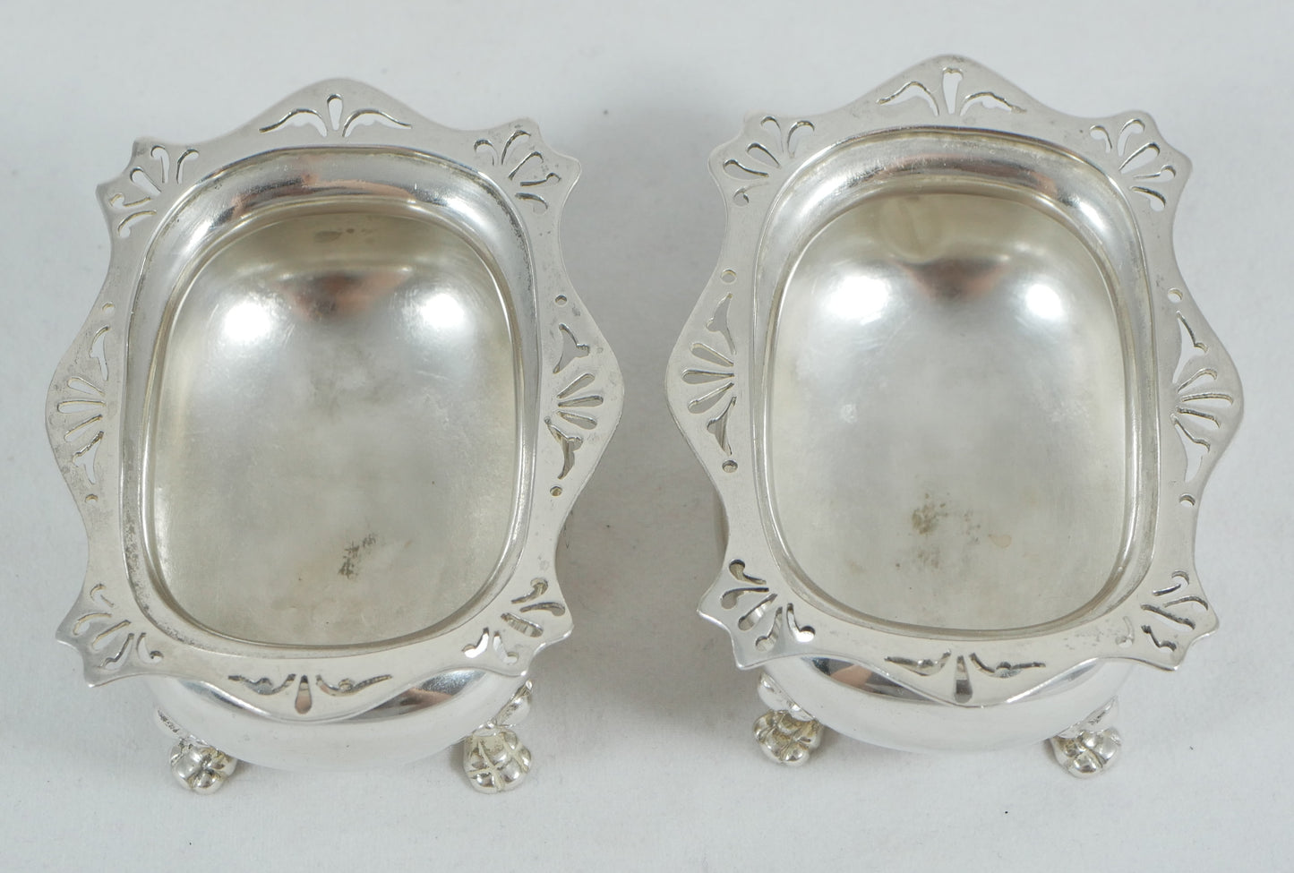 Antique Edwardian 1909 Pair of Sterling Silver Open Salt Cellars Bowls Set E&Co