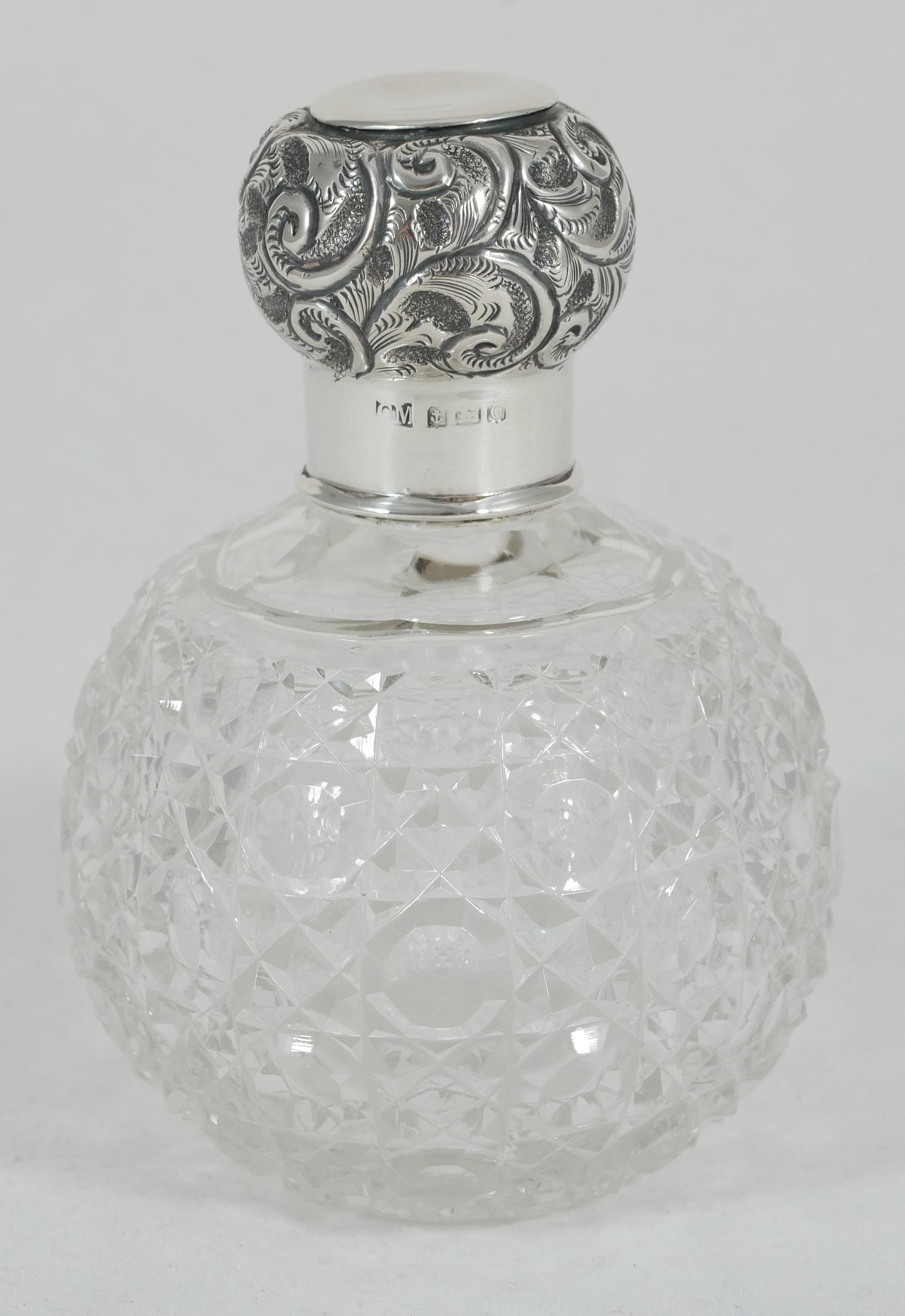 Antique Edwardian 1913 Sterling Silver Globe Shape Perfume Scent Bottle Stopper