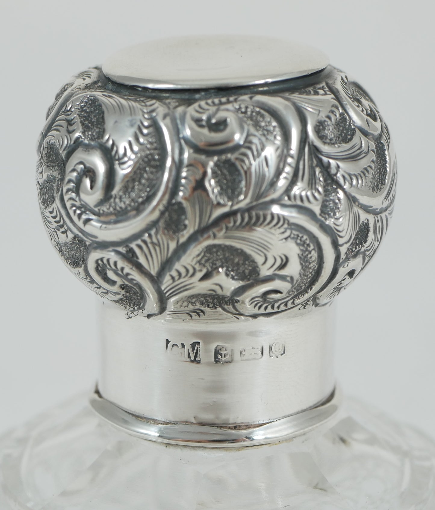 Antique Edwardian 1913 Sterling Silver Globe Shape Perfume Scent Bottle Stopper